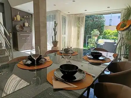 Eladó családi ház, Budapest, XIV. kerület 8 szoba 260 m² 329 M Ft